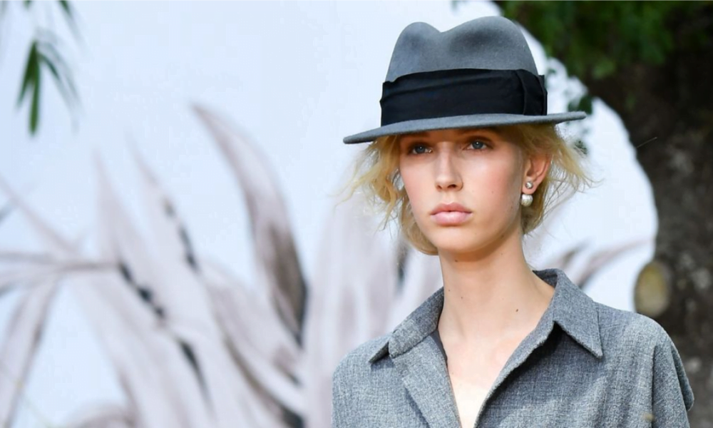 According to Dior Couture, this taboo fashion accessory is back